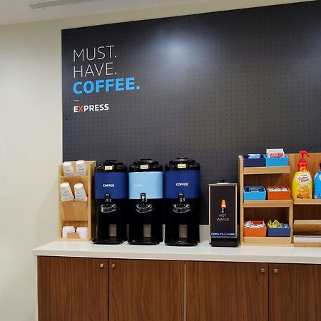 Holiday Inn Express Wichita South By Ihg Ngoại thất bức ảnh
