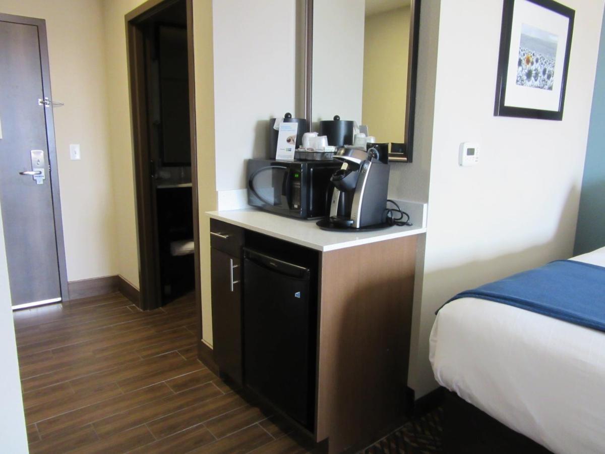 Holiday Inn Express Wichita South By Ihg Ngoại thất bức ảnh