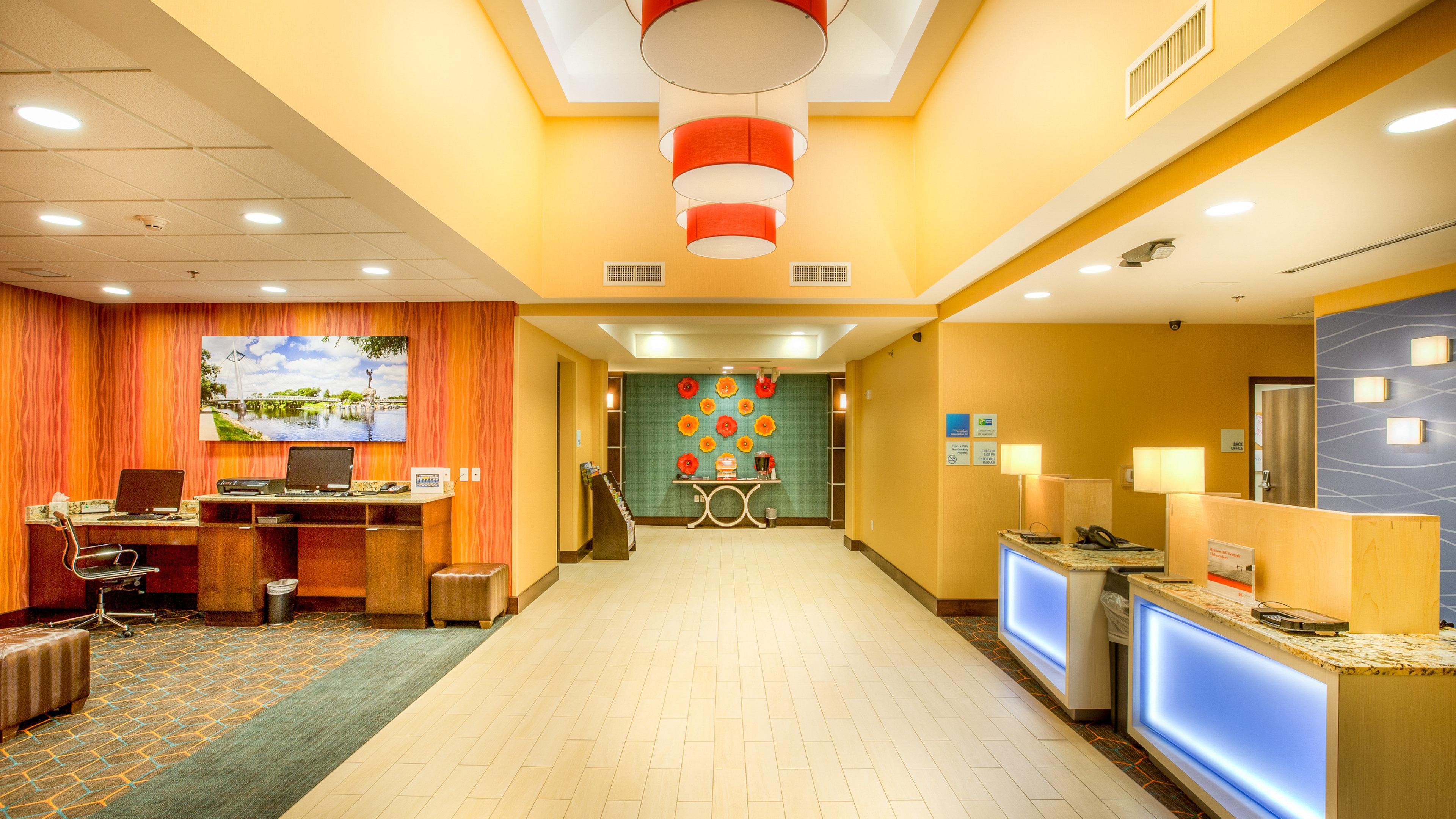 Holiday Inn Express Wichita South By Ihg Ngoại thất bức ảnh