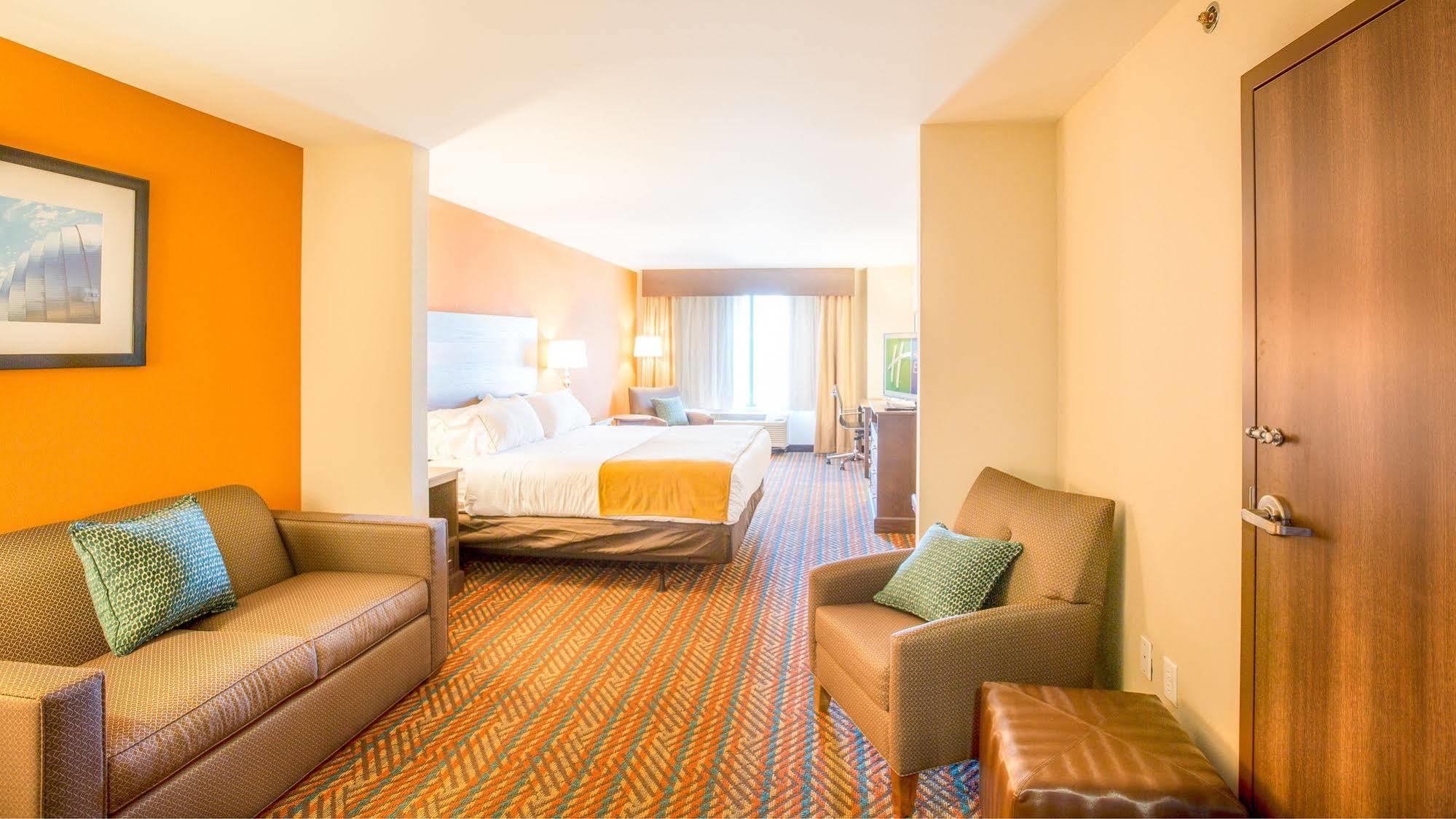Holiday Inn Express Wichita South By Ihg Ngoại thất bức ảnh